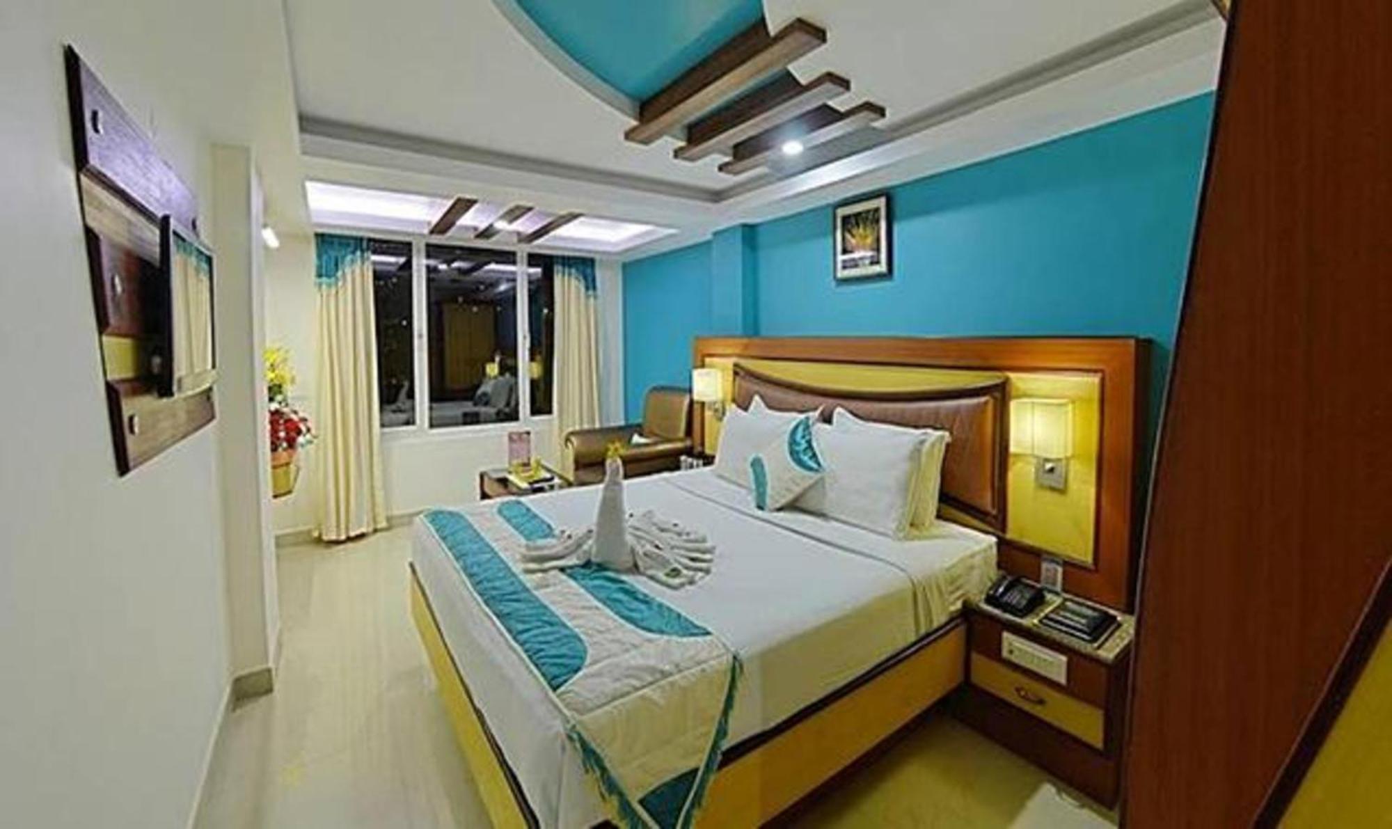 พนมารี เรซิเดนซี่ Hotel อูตี ภายนอก รูปภาพ