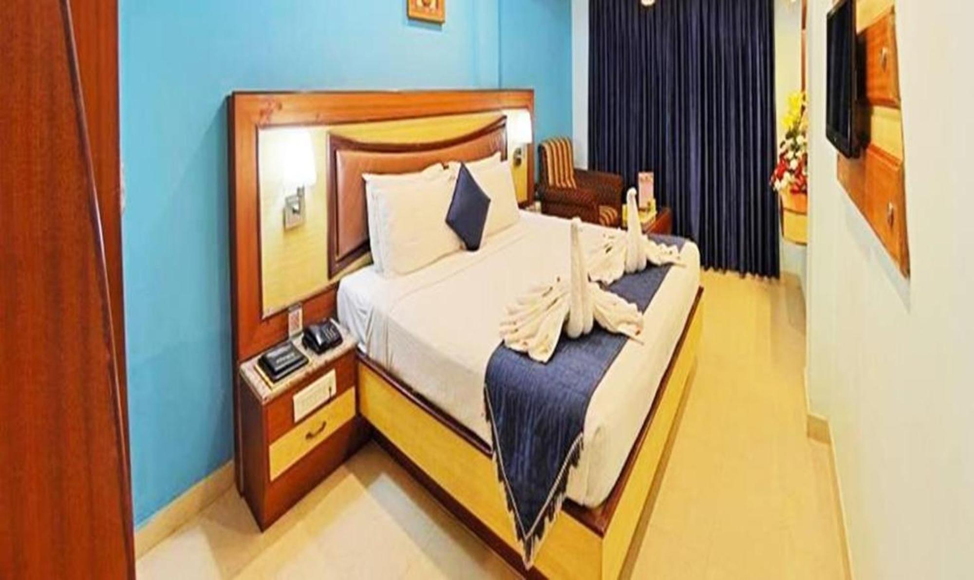 พนมารี เรซิเดนซี่ Hotel อูตี ภายนอก รูปภาพ