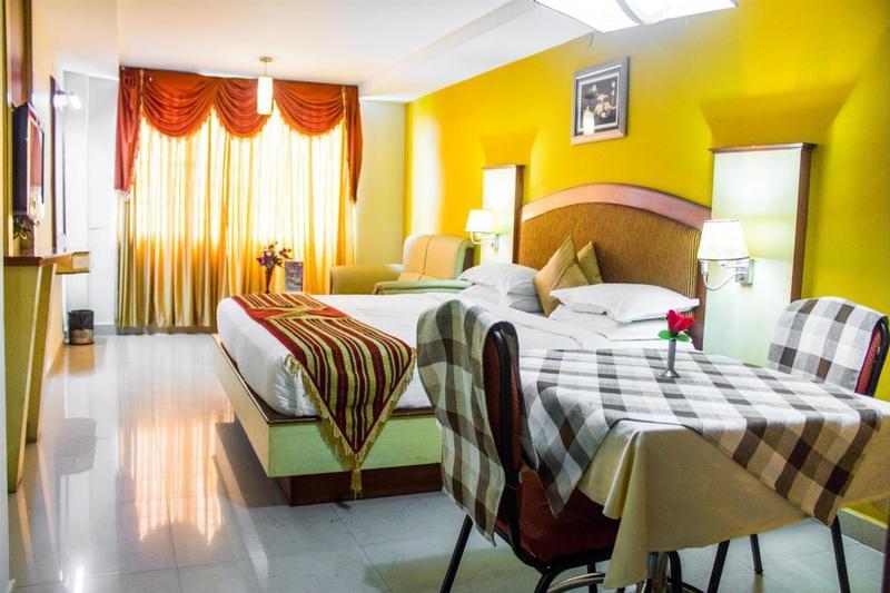 พนมารี เรซิเดนซี่ Hotel อูตี ภายนอก รูปภาพ